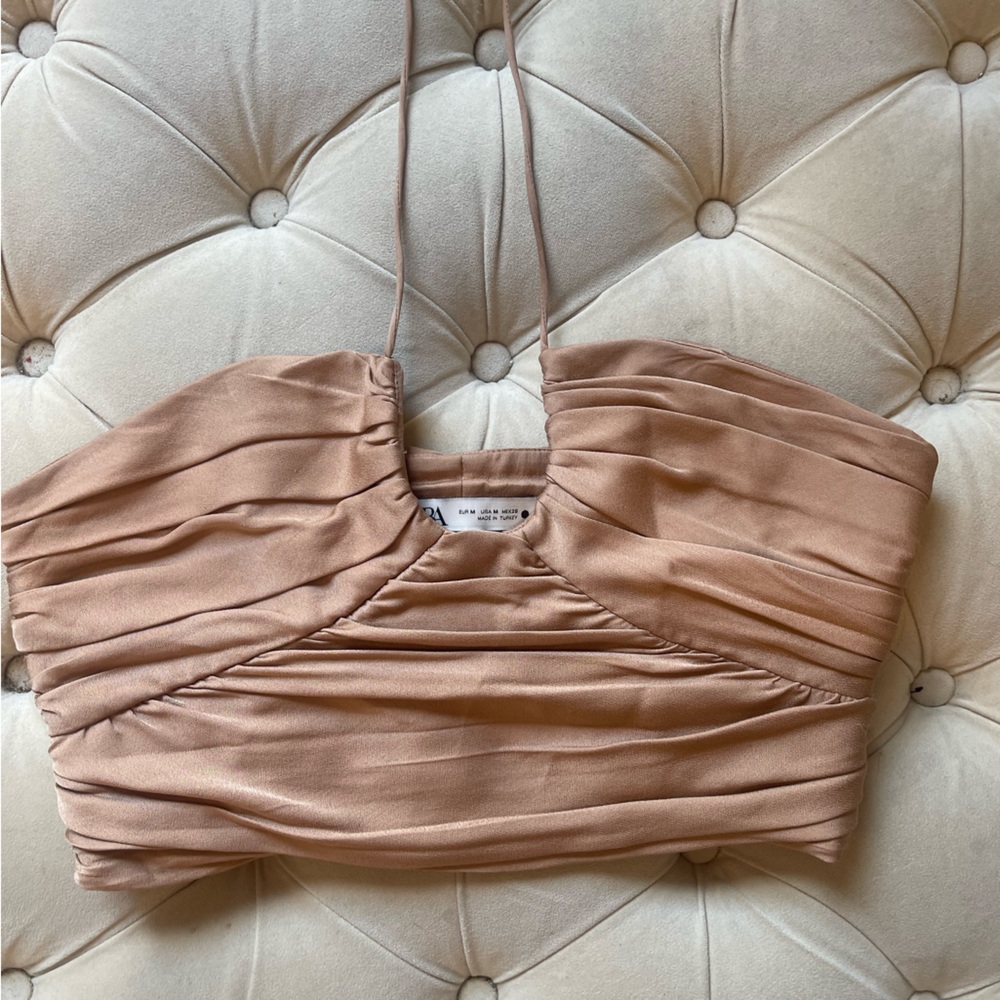 Zara Ruched Crop Top - Picture 2 of 4